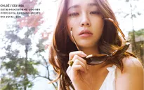 Lee Min Jung sành điệu với kính mắt Chloé